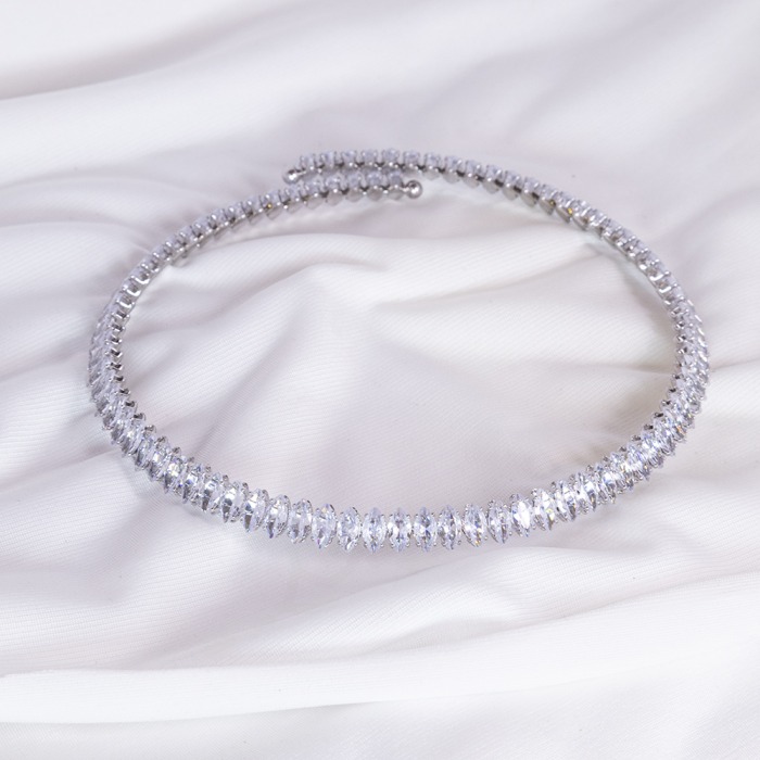 Premium Zirkon Taşlı Silver Choker Kolye